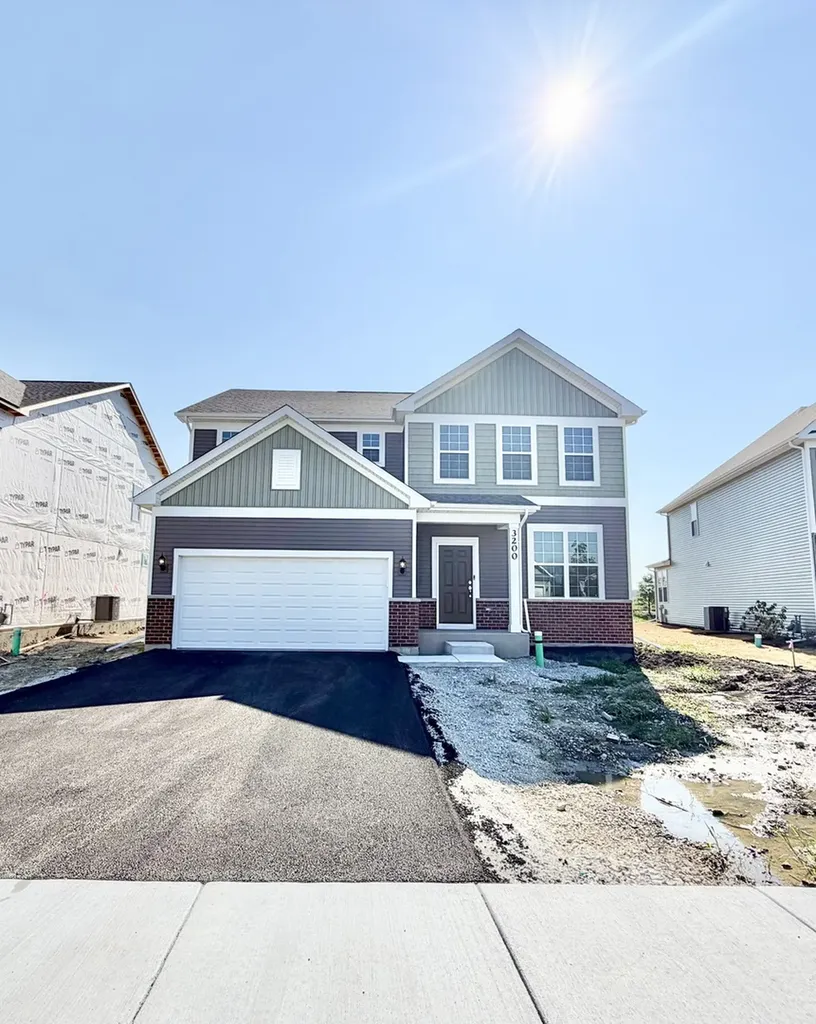 3200 Peyton Circle Aurora IL 60503