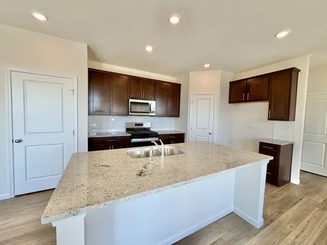 3200 Peyton Circle Aurora IL 60503