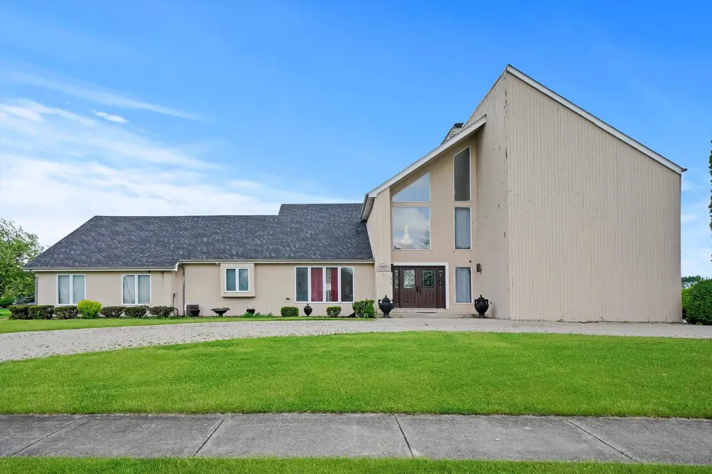 24165 Brancaster Drive Naperville IL 60564