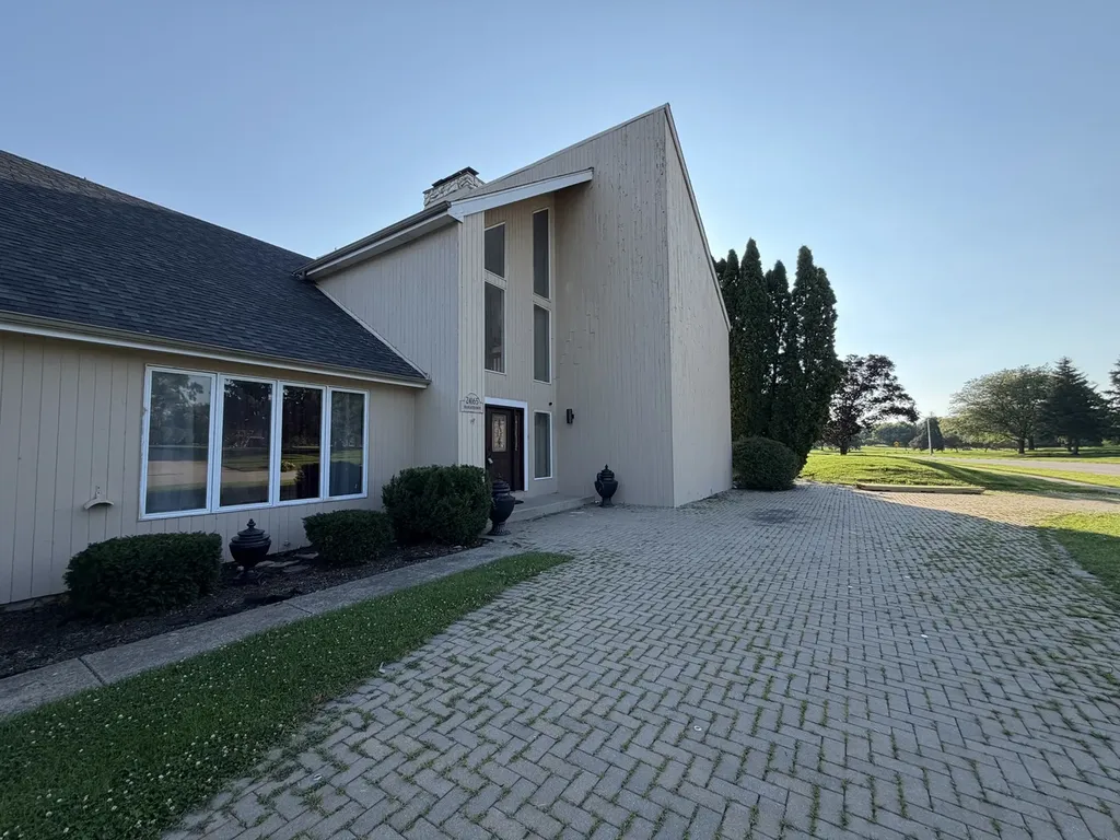 24165 Brancaster Drive Naperville IL 60564