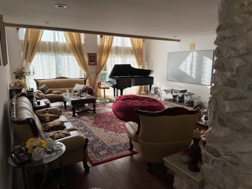 24165 Brancaster Drive Naperville IL 60564