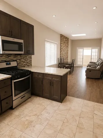 8443 South Green Street Chicago IL 60620