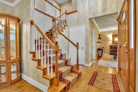 919 Roslyn Road Glen Ellyn IL 60137