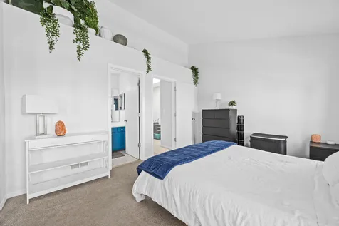 7818 Darien Lake Drive Darien IL 60561