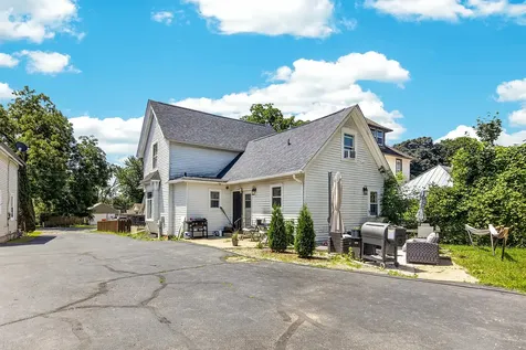 155 West North Street Capron IL 61012