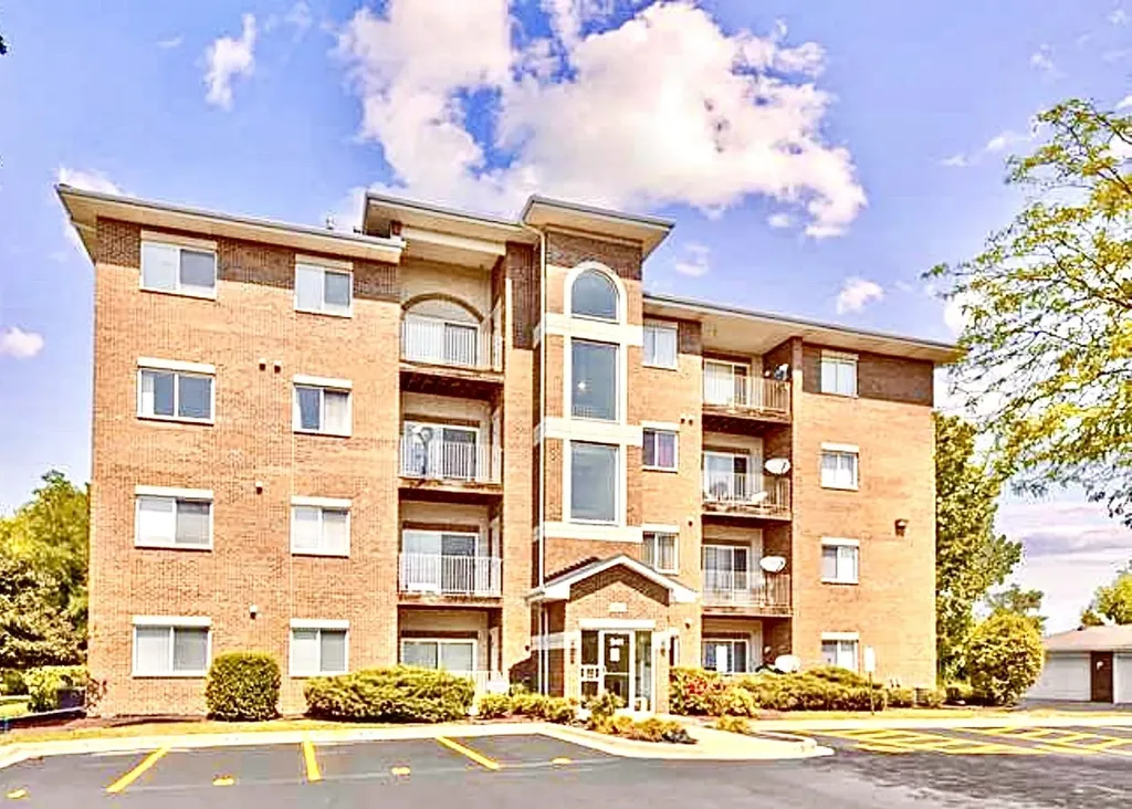 941 North Swift Road Addison IL 60101