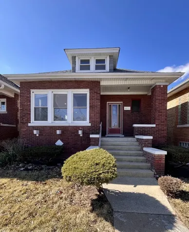 6606 South Richmond Street Chicago IL 60629
