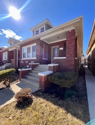 6606 South Richmond Street Chicago IL 60629