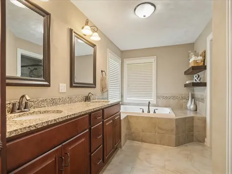 858 Freedlund Drive Rockton IL 61072