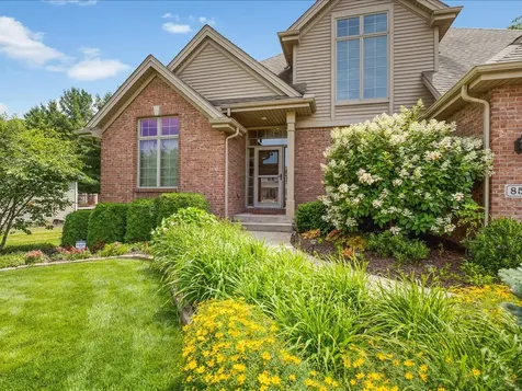 858 Freedlund Drive Rockton IL 61072