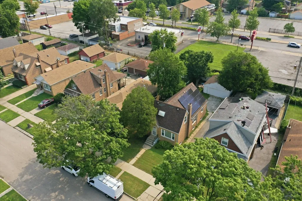 11343 South Green Street Chicago IL 60643