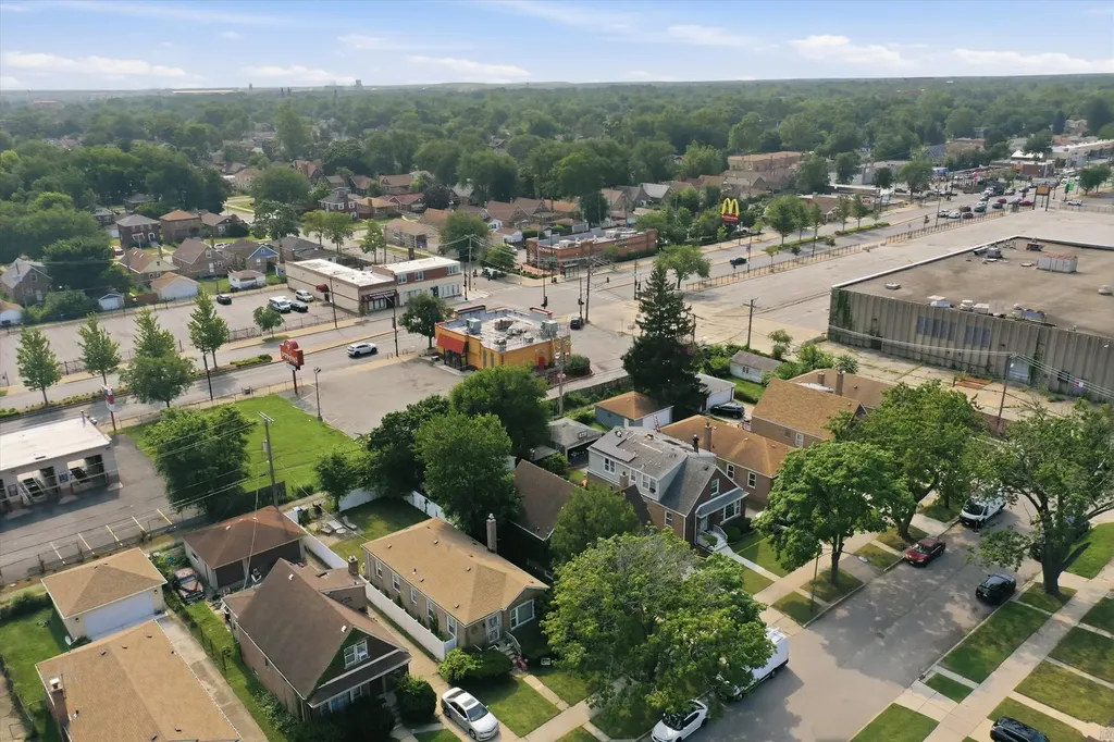 11343 South Green Street Chicago IL 60643