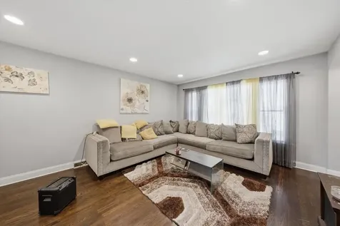 11343 South Green Street Chicago IL 60643