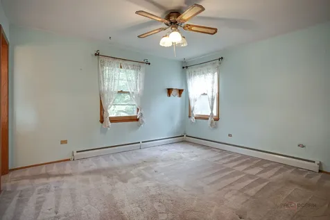 33192 North Cove Road Grayslake IL 60030