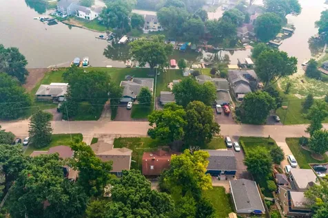 33192 North Cove Road Grayslake IL 60030