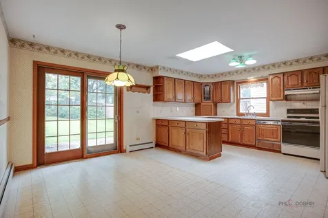 33192 North Cove Road Grayslake IL 60030