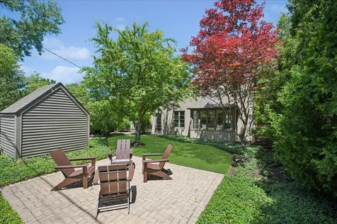 154 Glenwood Avenue Winnetka IL 60093