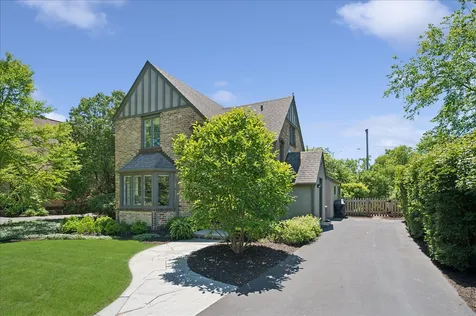 154 Glenwood Avenue Winnetka IL 60093