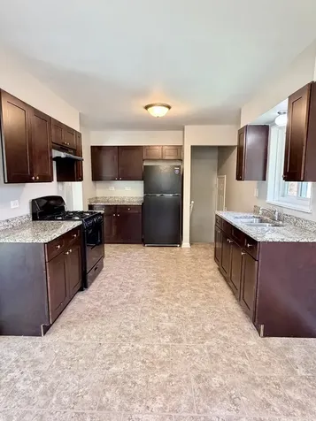 1820 169TH Street Hazel Crest IL 60429
