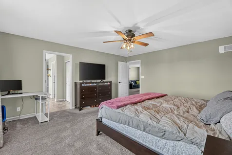 419 Zachary Drive Hampshire IL 60140