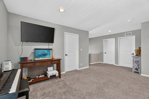 419 Zachary Drive Hampshire IL 60140