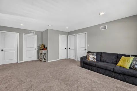419 Zachary Drive Hampshire IL 60140