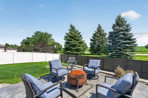 419 Zachary Drive Hampshire IL 60140