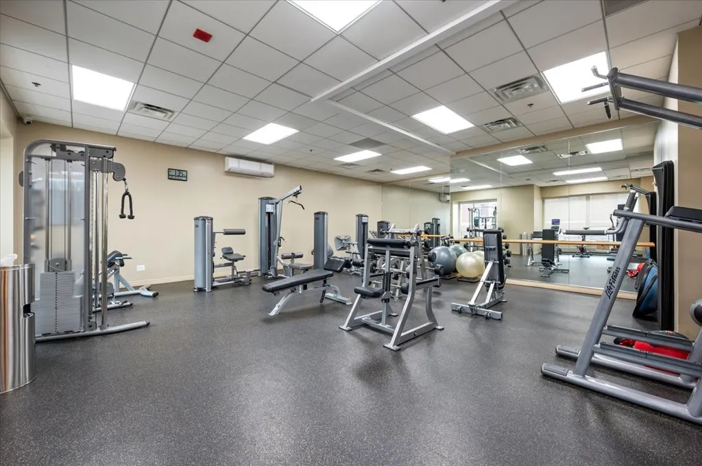 512 North Mcclurg Court Chicago IL 60611