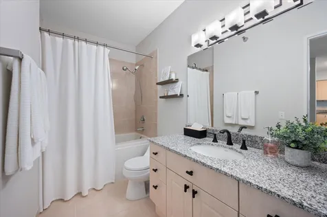 512 North Mcclurg Court Chicago IL 60611