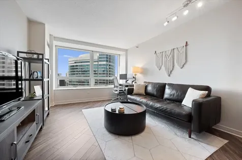 512 North Mcclurg Court Chicago IL 60611