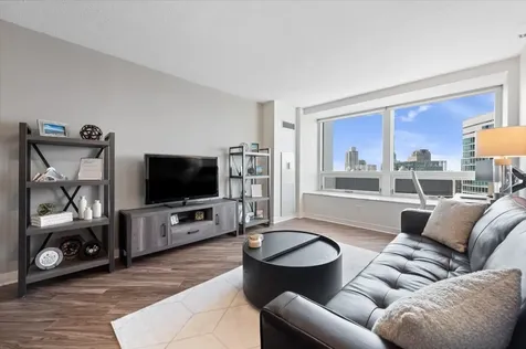 512 North Mcclurg Court Chicago IL 60611