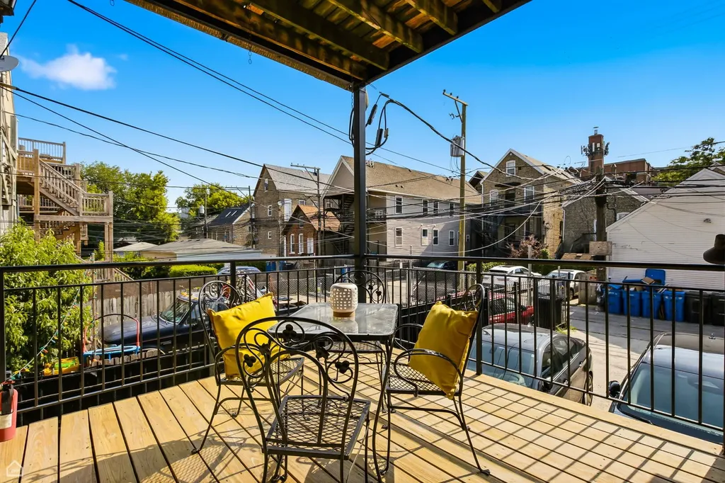 1417 North Bosworth Avenue Chicago IL 60642
