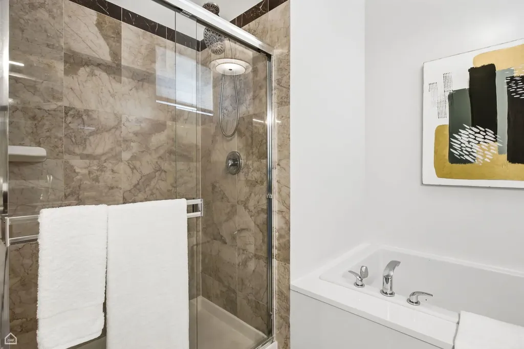 1417 North Bosworth Avenue Chicago IL 60642