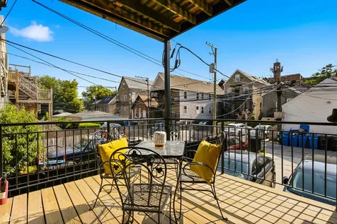 1417 North Bosworth Avenue Chicago IL 60642