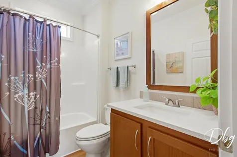 1512 Concord Circle Grayslake IL 60030
