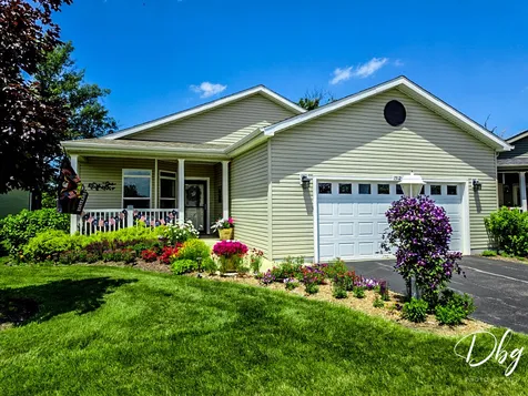 1512 Concord Circle Grayslake IL 60030
