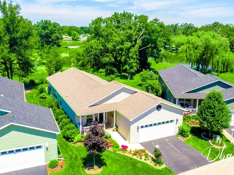 1512 Concord Circle Grayslake IL 60030