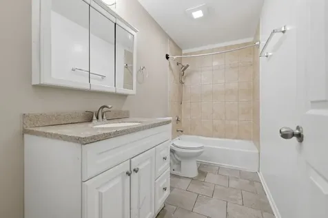 11707 South Morgan Street Chicago IL 60643
