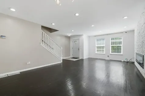 11707 South Morgan Street Chicago IL 60643