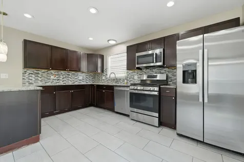 11707 South Morgan Street Chicago IL 60643
