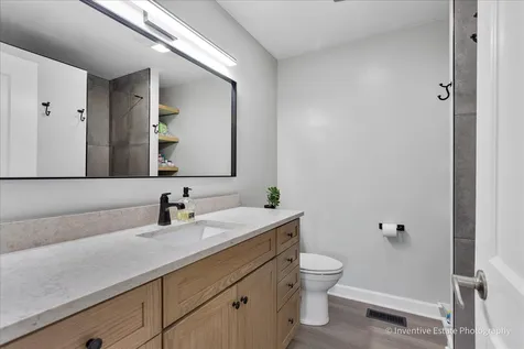 226 New Bridge Court Palatine IL 60067
