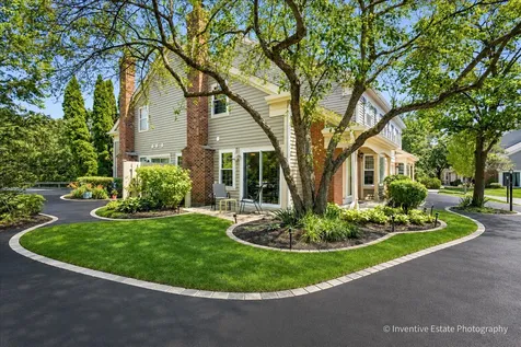 226 New Bridge Court Palatine IL 60067