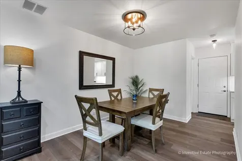 226 New Bridge Court Palatine IL 60067