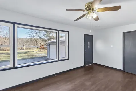 117 Arthur Avenue South Elgin IL 60177