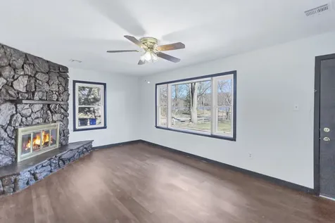 117 Arthur Avenue South Elgin IL 60177