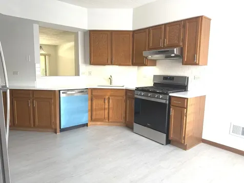 9424 South 77th Court Hickory Hills IL 60457