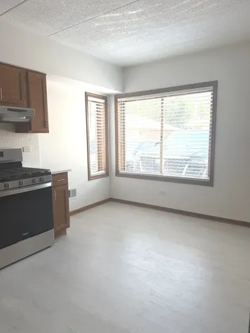 9424 South 77th Court Hickory Hills IL 60457