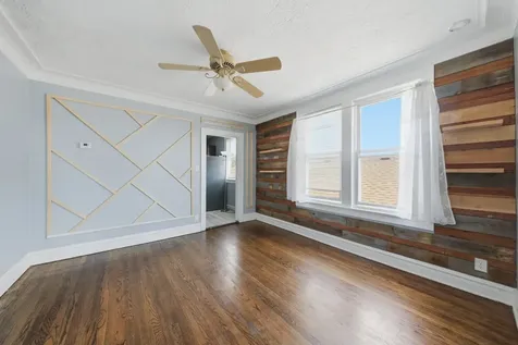 6939 South Komensky Avenue Chicago IL 60629