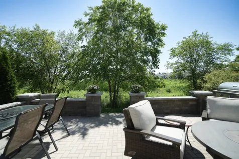 3423 Epstein Circle Mundelein IL 60060