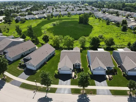 3423 Epstein Circle Mundelein IL 60060